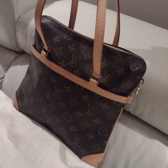 💯% authentic RARE PERFECT Louis Vuitton Coussin shoulder bag 🌹🌹 - Picture 13 of 16